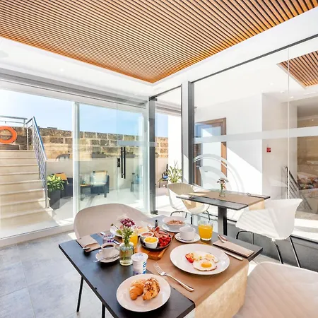 C4 Retreats By Georges Boutique Living Guest house *