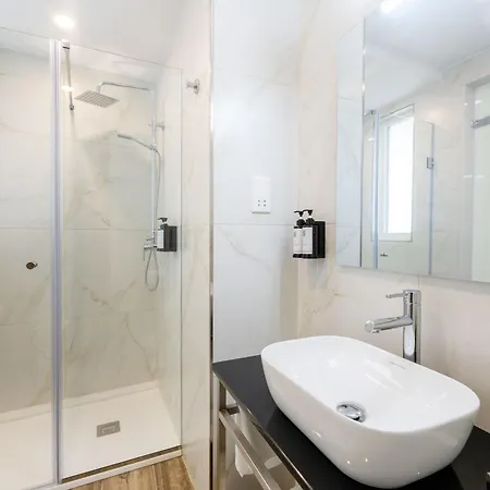 Guest house C4 Retreats By Georges Boutique Living Xaghra