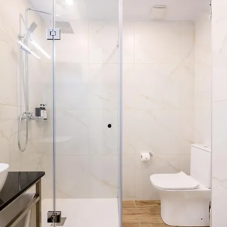 C4 Retreats By Georges Boutique Living Guest house *