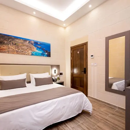 C4 Retreats Gozo Konukevi 4*