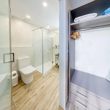 C4 Retreats By Georges Boutique Living *