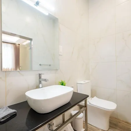 C4 Retreats By Georges Boutique Living Xaghra